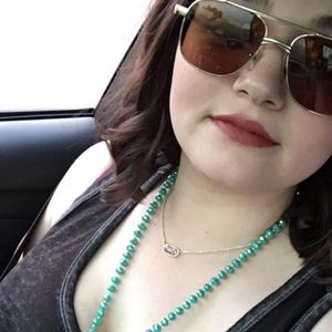 Meet your Posher, Jaci